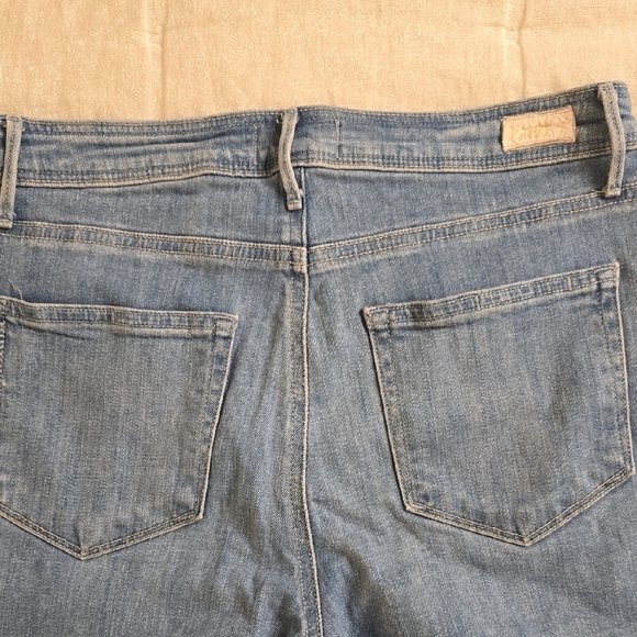 PAIGE NELLIE Denim Blue Wide Leg Jeans EUC - Picture 10 of 16